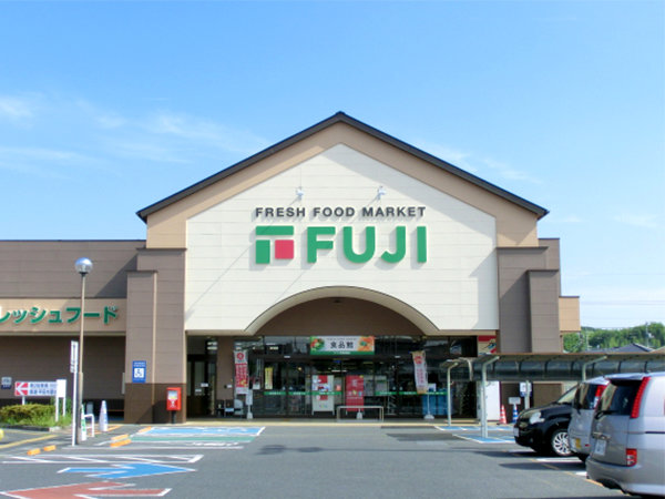 店舗外観画像：フジ南岩国店