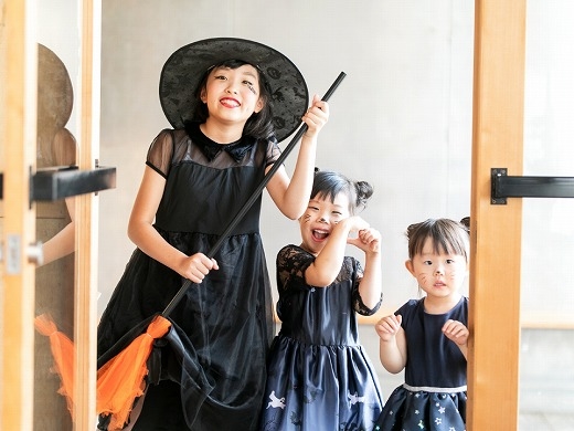 メイクでちょっとおめかし。子供と一緒におうちでハロウィン!