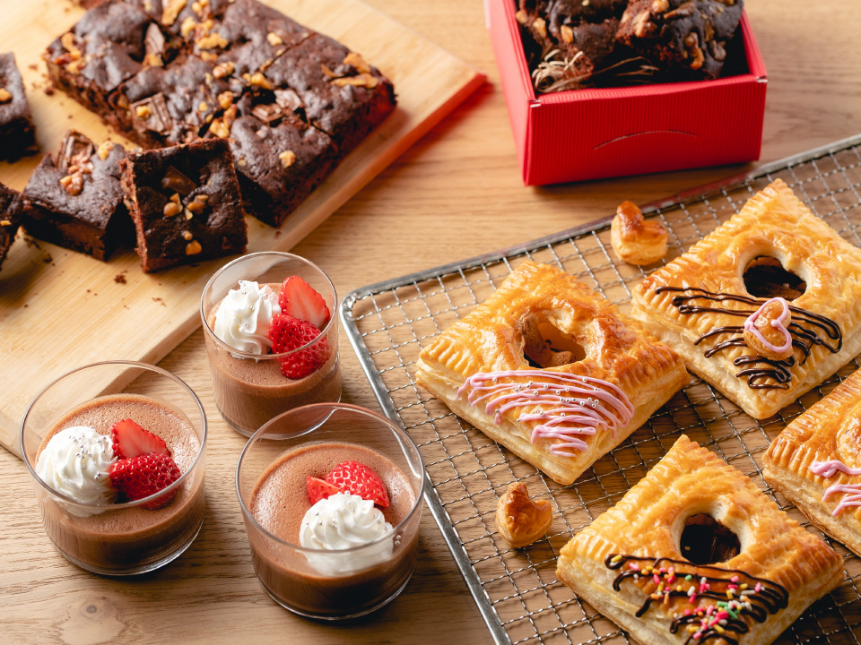 【レシピ動画付き】バレンタインにもおすすめ!おうちで簡単にできるチョコスイーツ♡