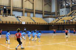 10:00　試合開始