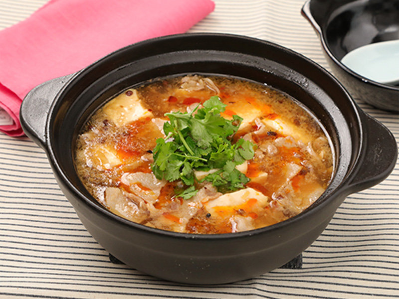 麻辣湯風豆腐煮込み