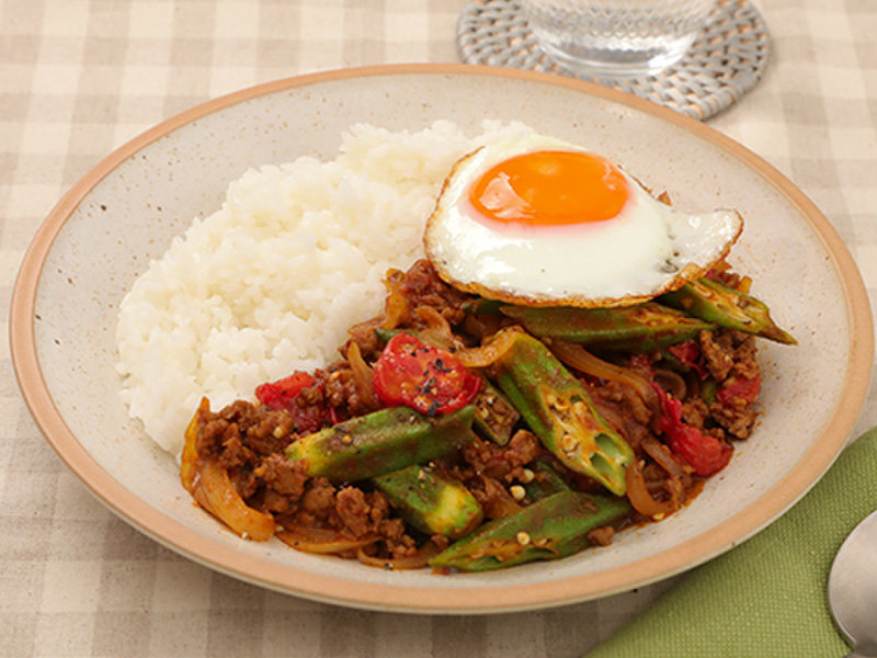 10分でできる！オクラのドライカレー