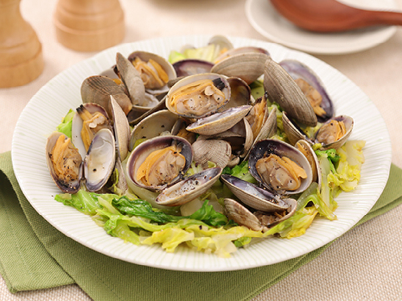 イメージ画像:キャベツと一緒に☆あさりのバター酒蒸し